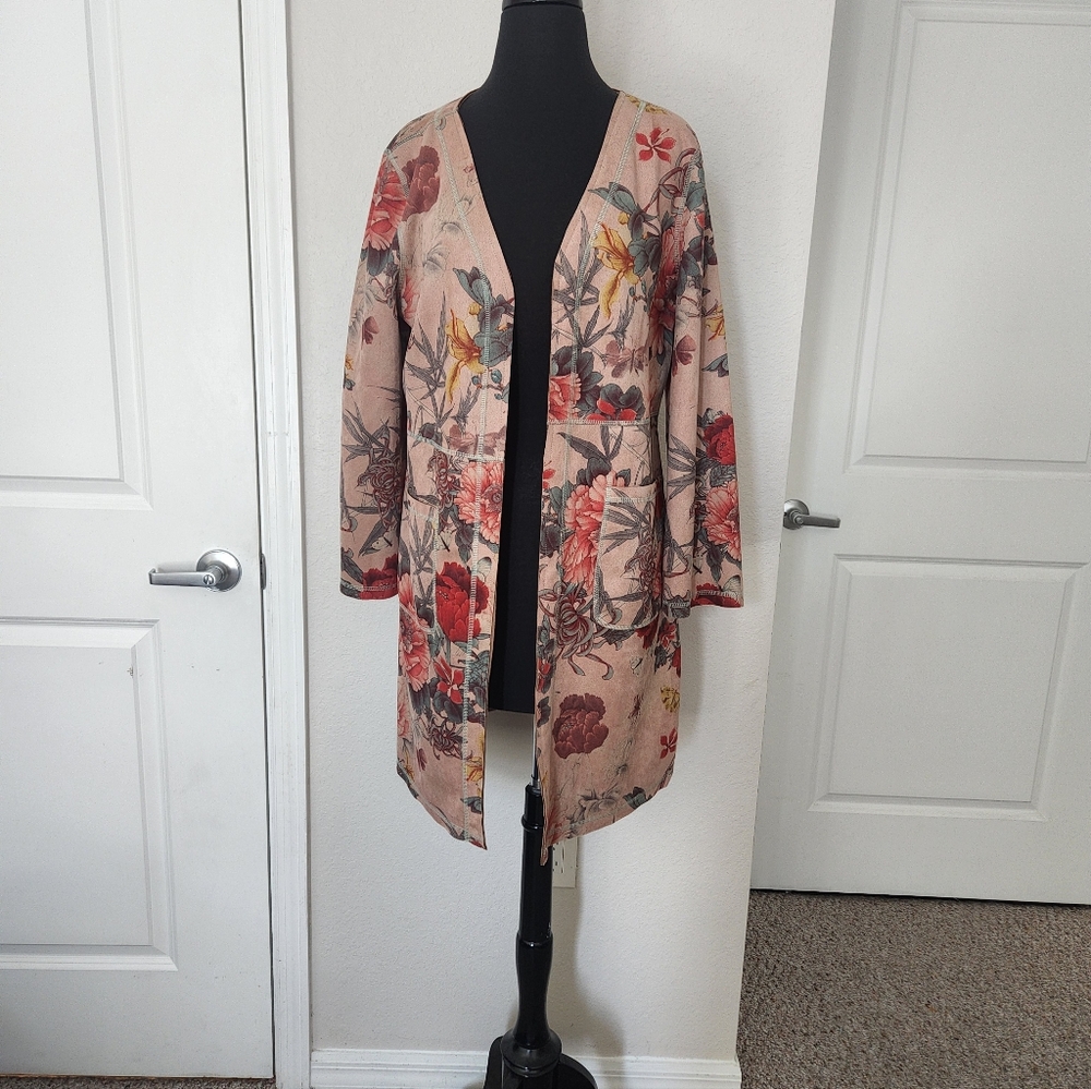 Solitaire Tan Garment